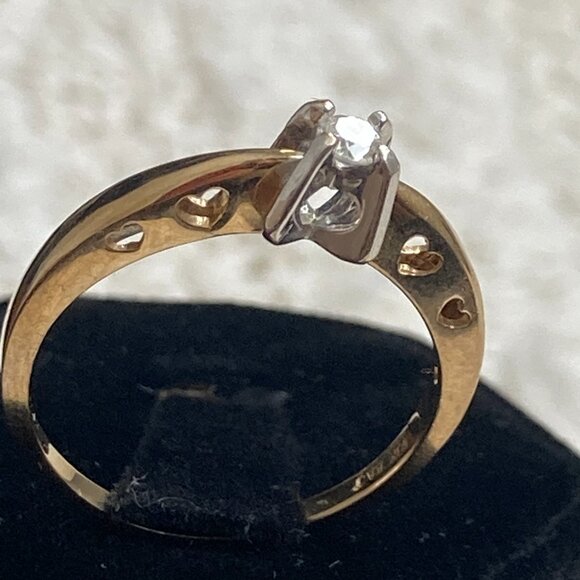 Diamond Solitaire Ring with Heart Accents in Yellow Gold Perfect for Valentine's - Picture 9 of 12